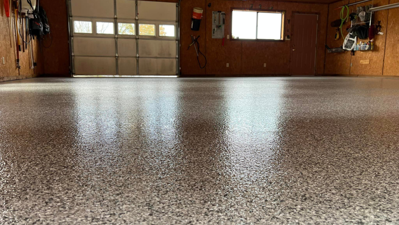 Finished garage floor with flake epoxy